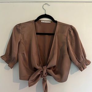 XS, Abercrombie, brown tie front blouse, gently used.